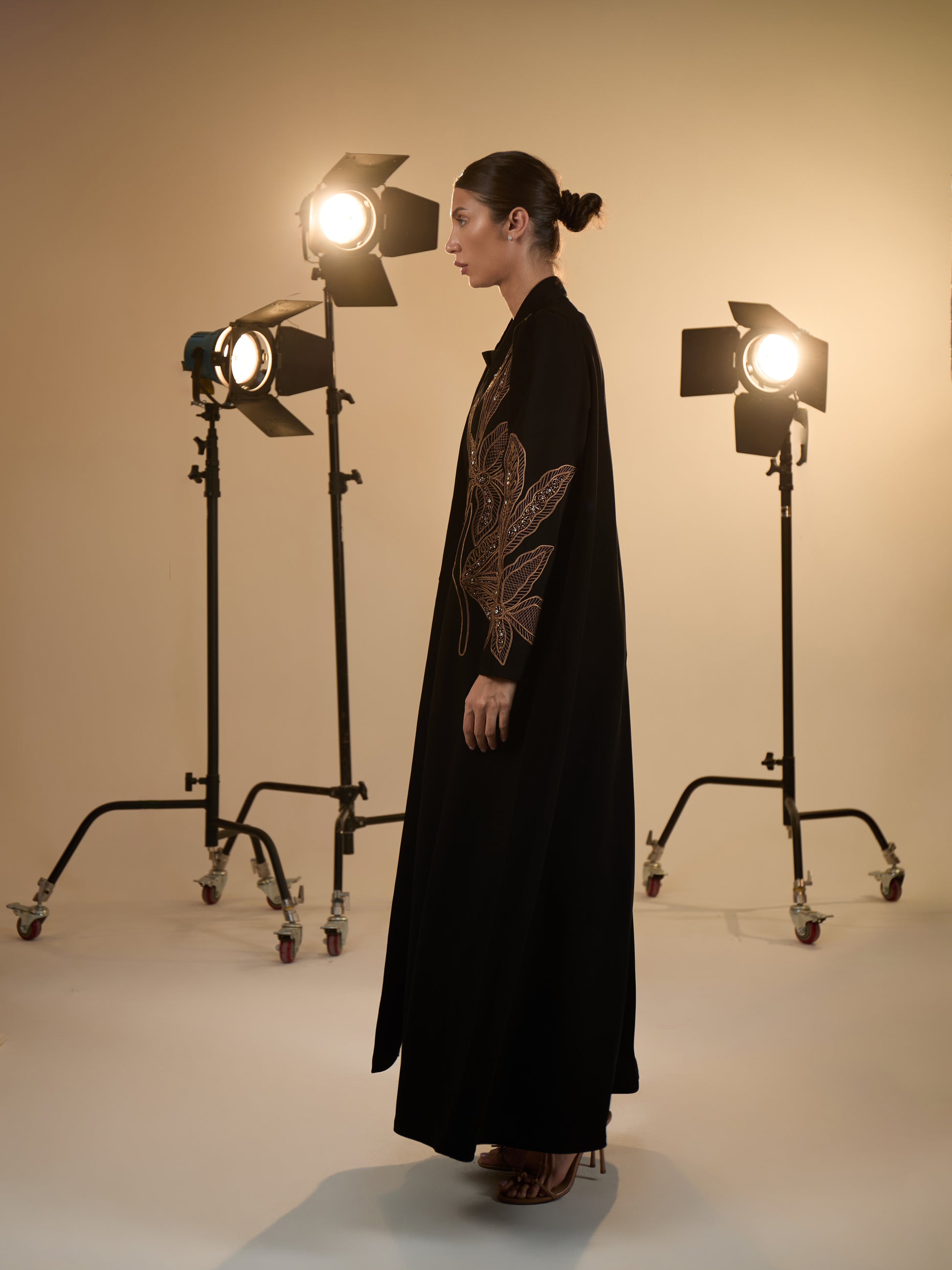 BROWN GENTLE ABAYA