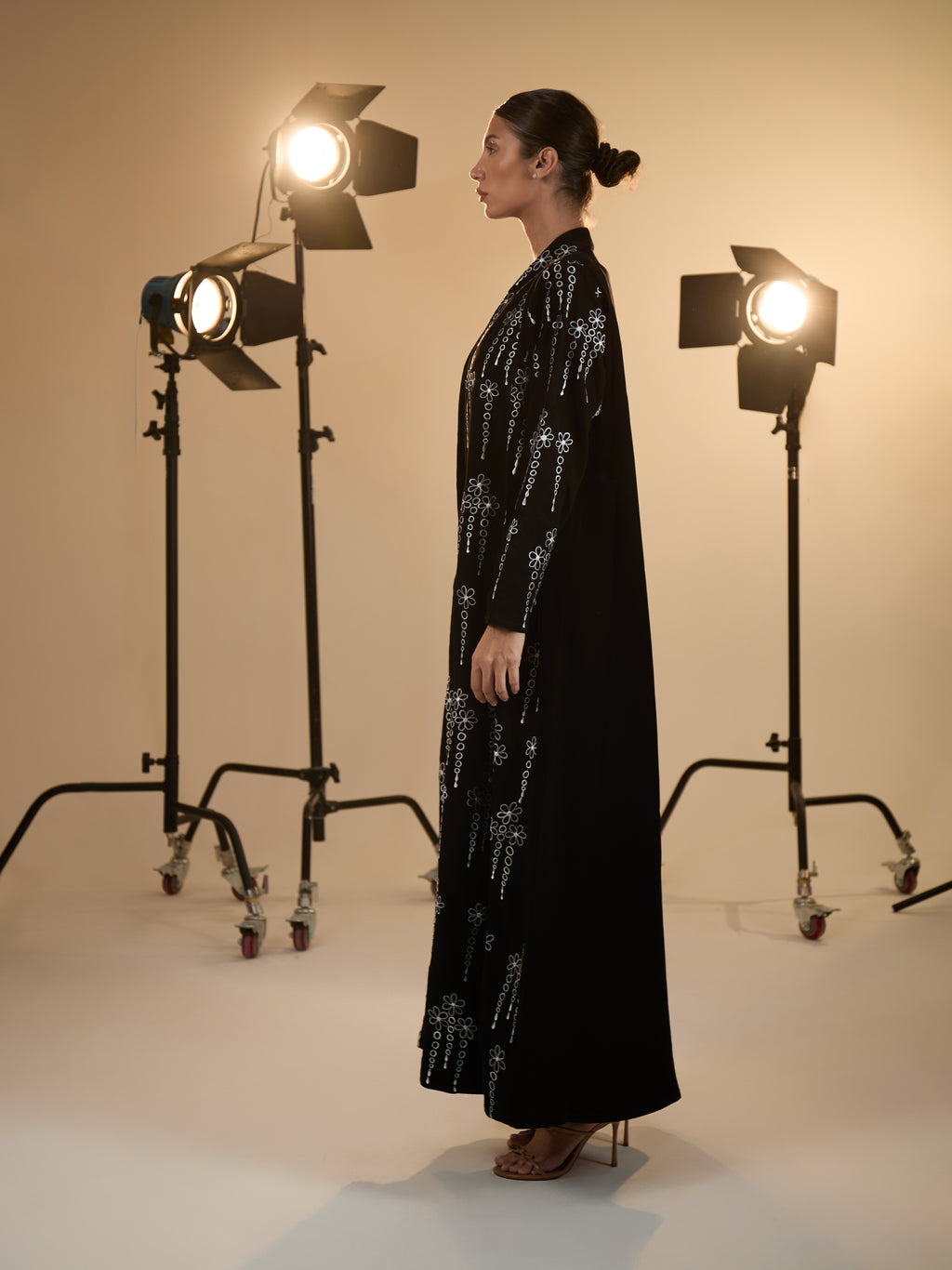 WHITE EMBOREDEY ABAYA