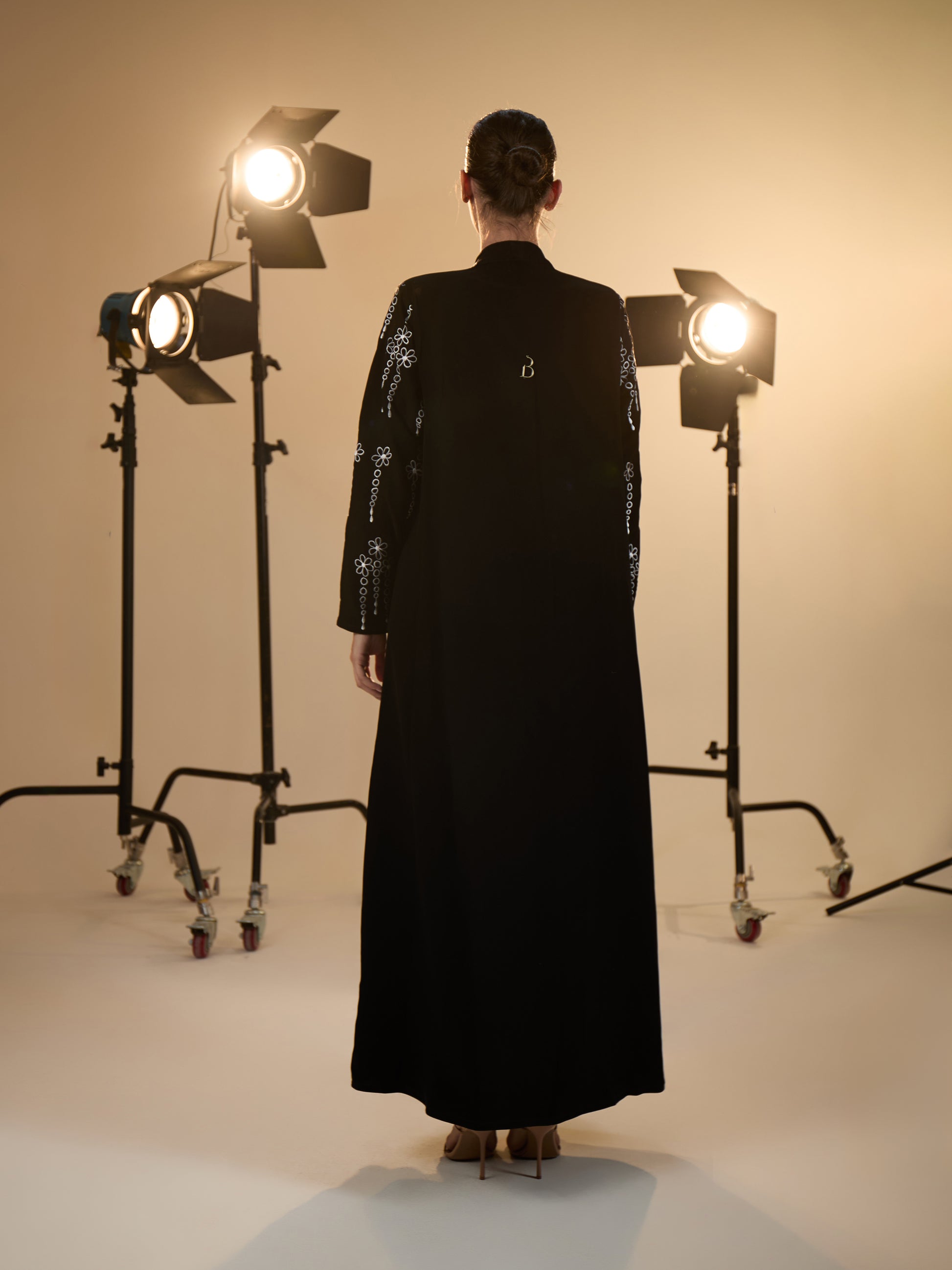 WHITE EMBOREDEY ABAYA