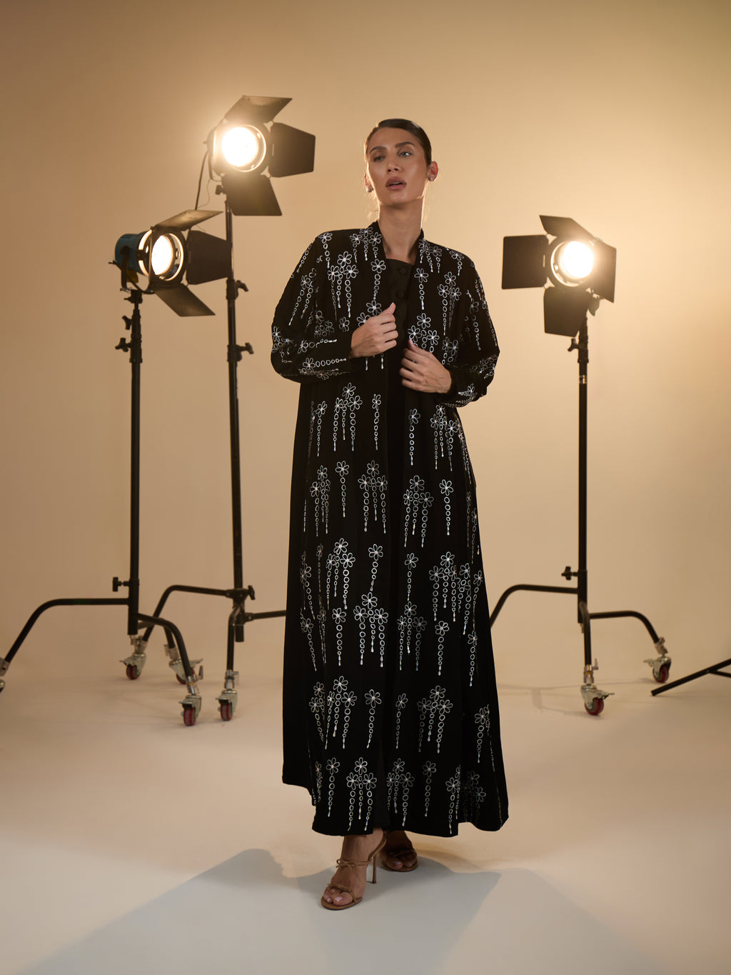 WHITE EMBOREDEY ABAYA