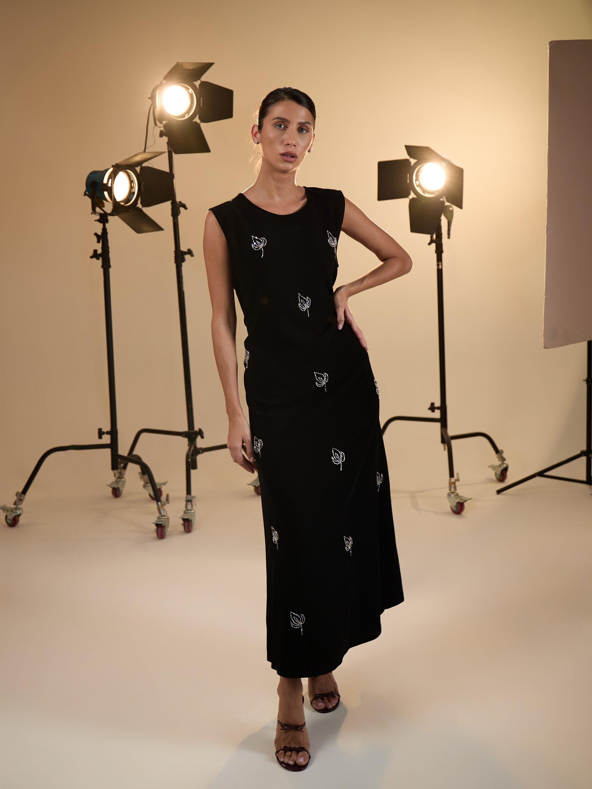 WEDDING ABAYA WITH DRESS