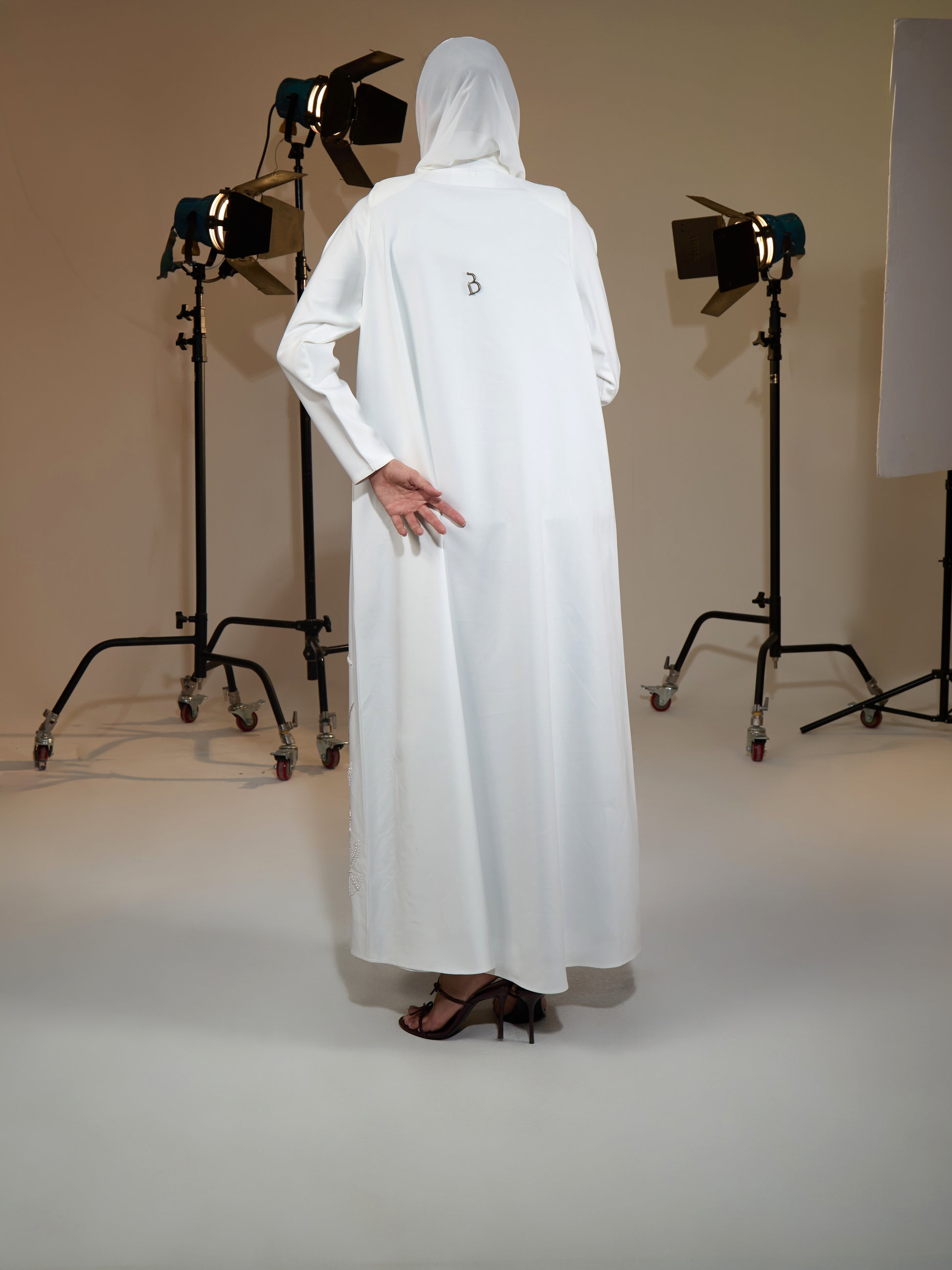 BRIDAL PEARL ABAYA