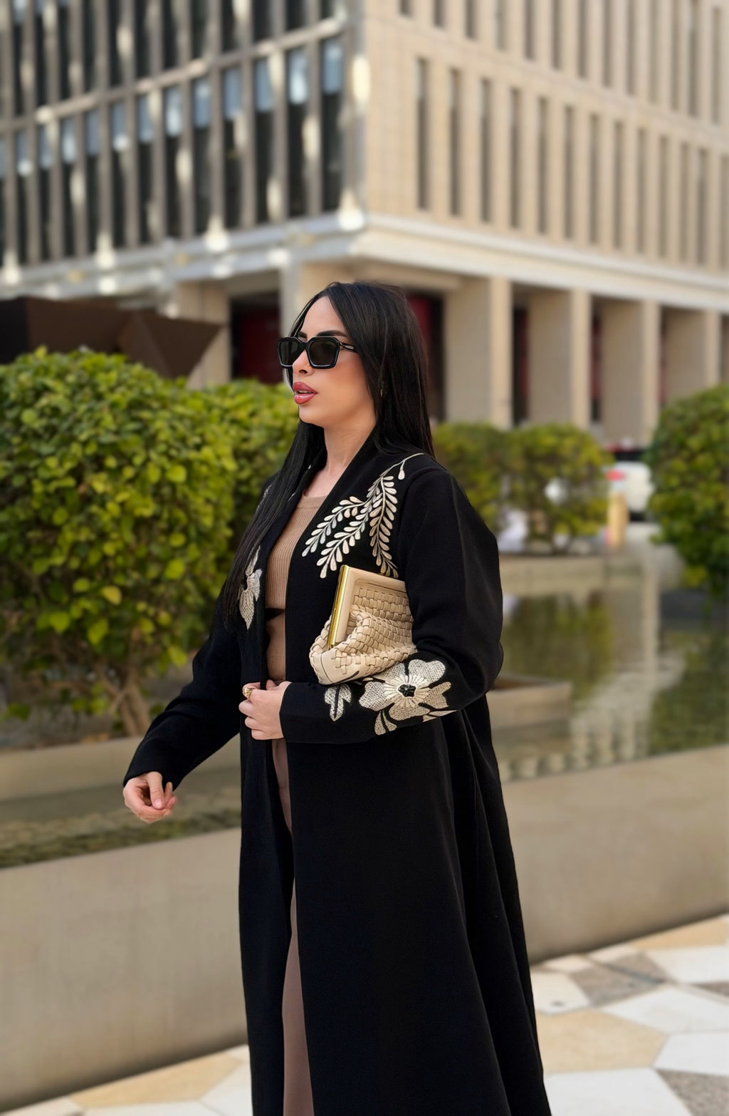 alanoud abaya