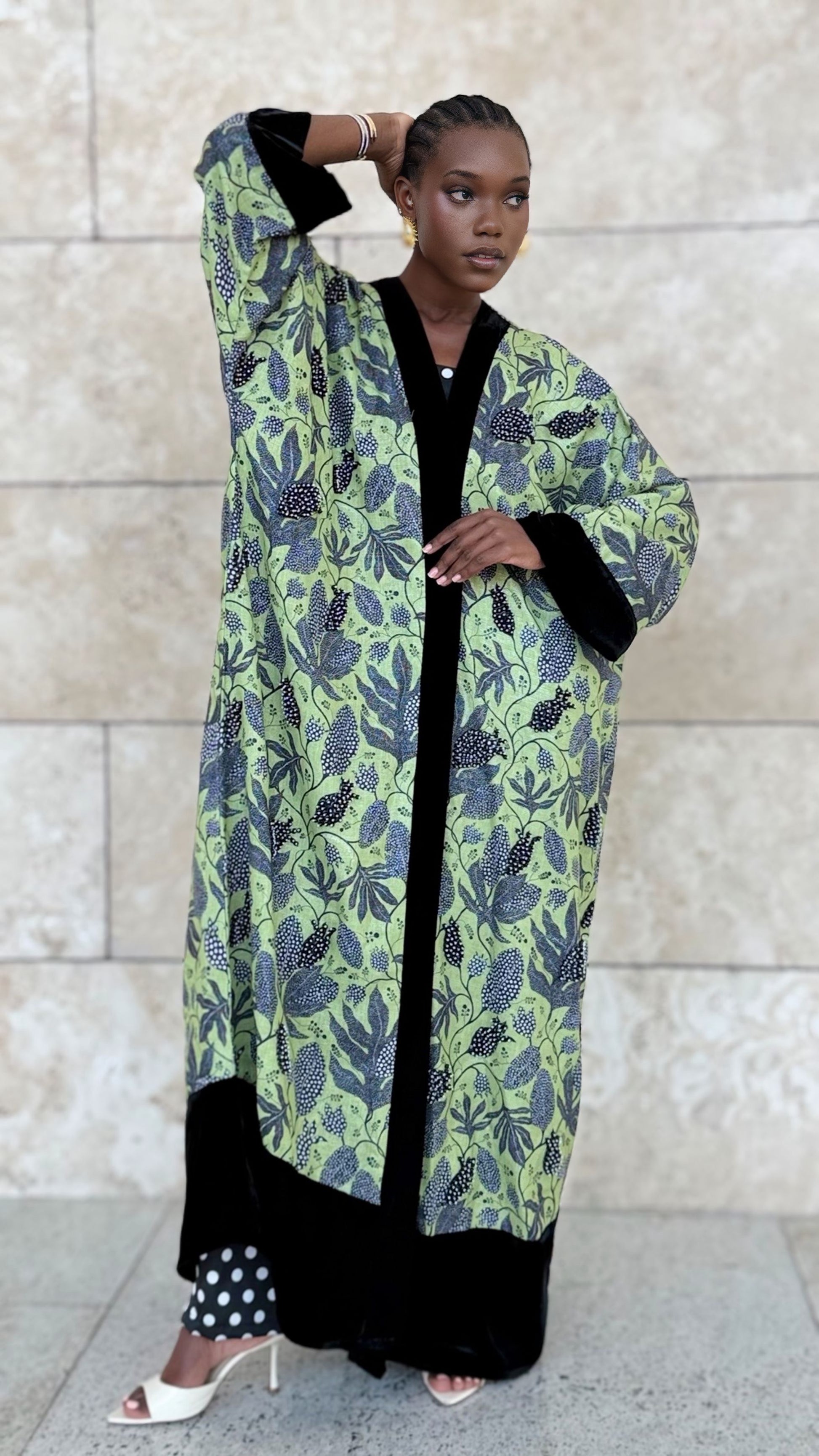 green dot bisht