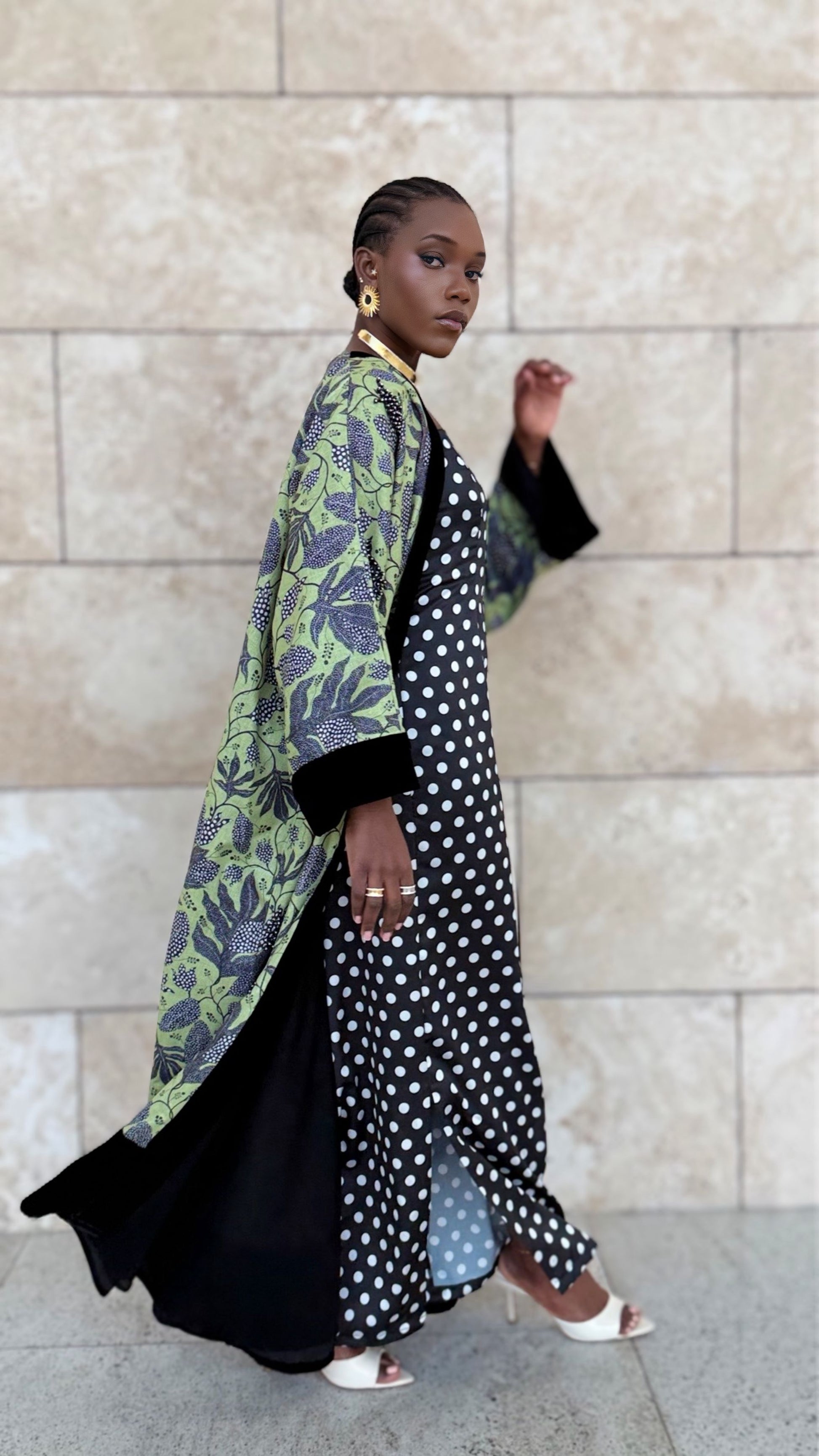 green dot bisht