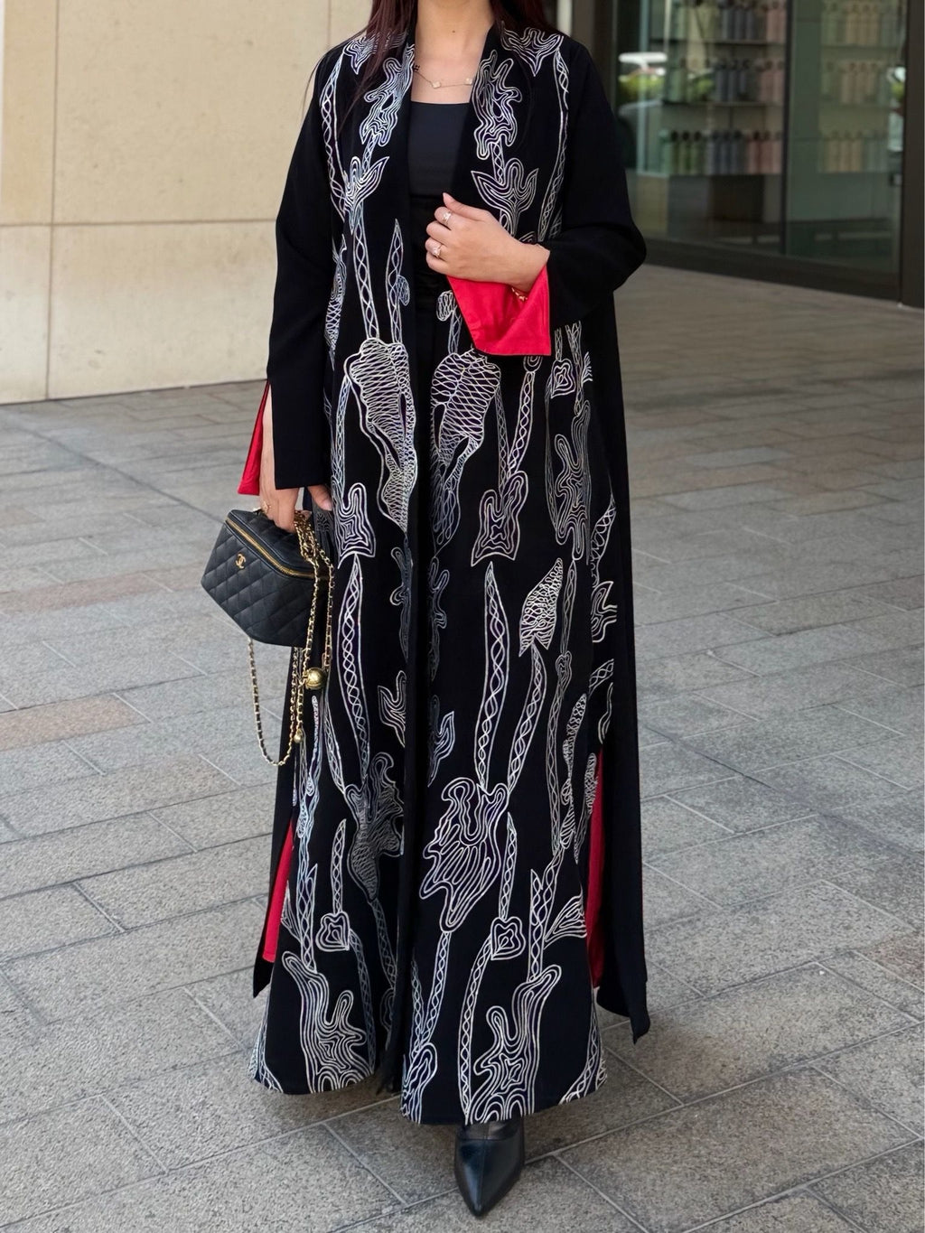 queen abaya