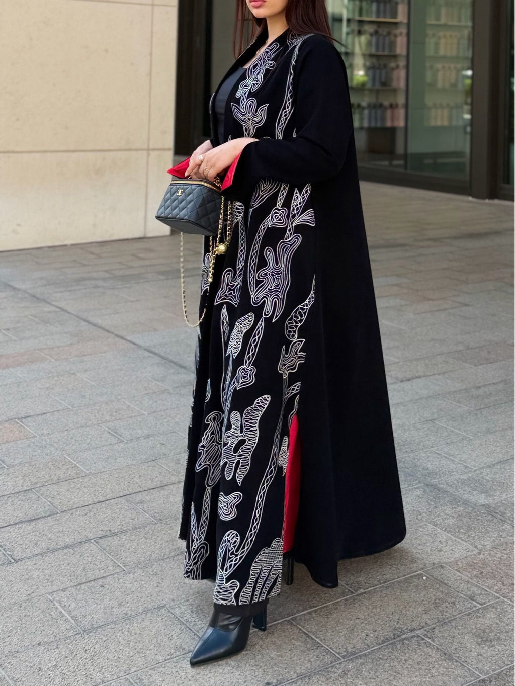 queen abaya