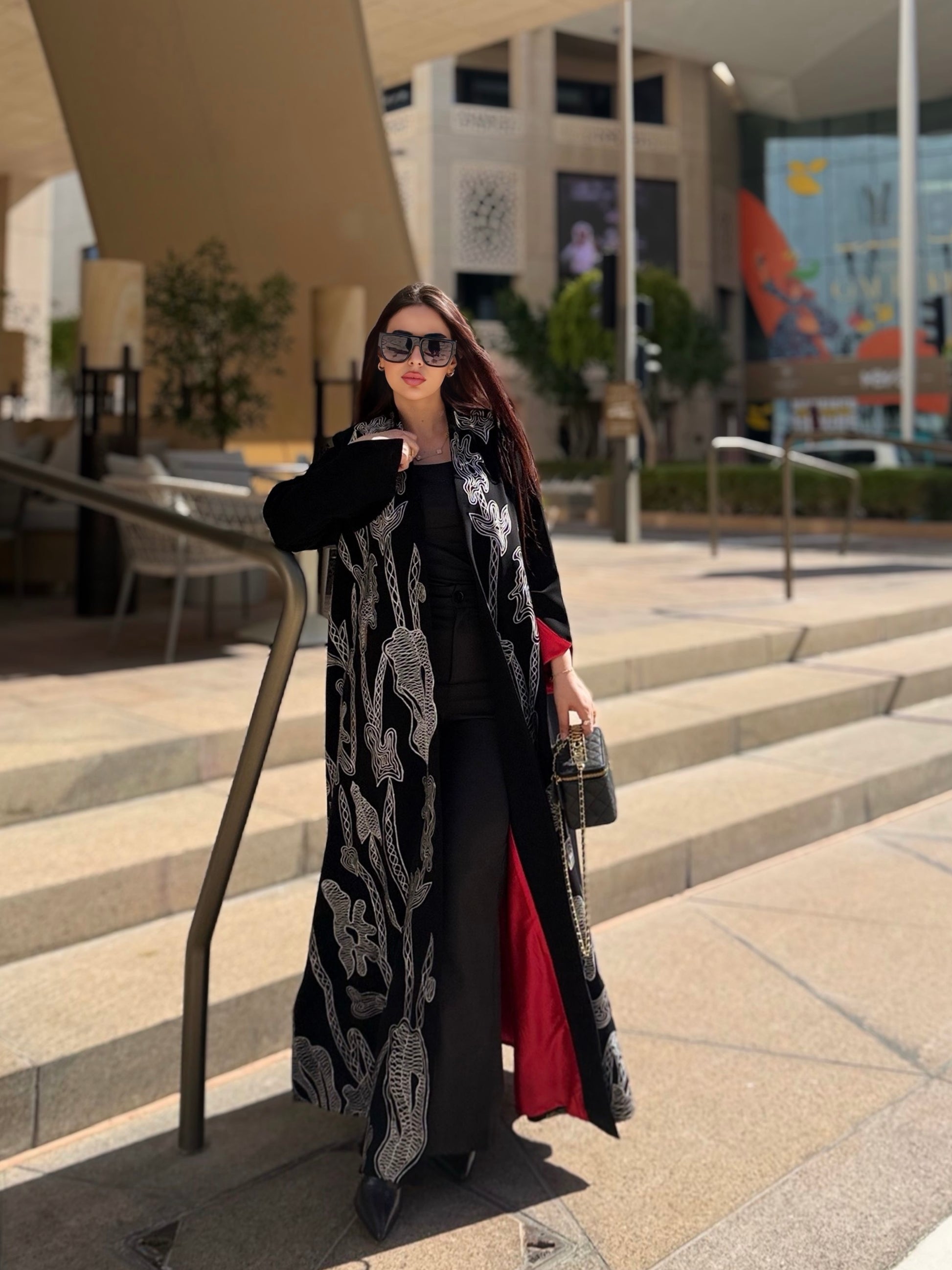 queen abaya